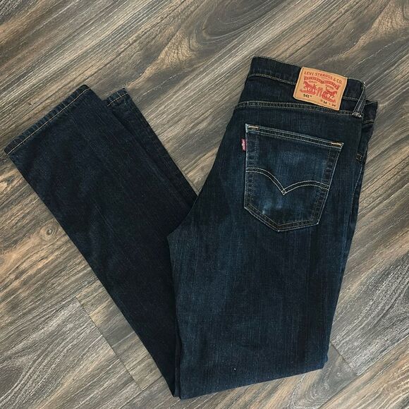 Levi’s 541 Dark Wash Jeans - Picture 4 of 9
